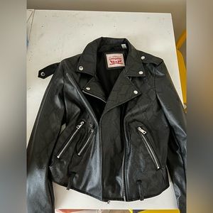 Levi’s faux leather moto jacket, black gray snakeskin print, large women’s